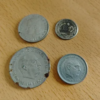 Lote 4 monedas antiguas pesetas España