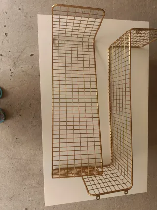 Scaffalature Metalliche Dorate Ikea