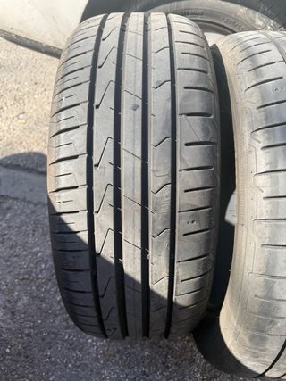 Neumáticos Hankook 215/55/17 94V