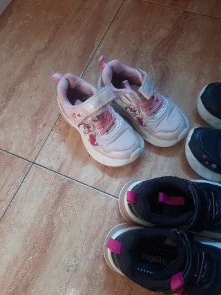 Zapatillas niña talla 26
