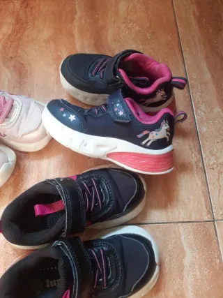 Zapatillas niña talla 26
