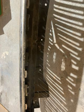 Rejilla frontal Volvo XC60 31425537