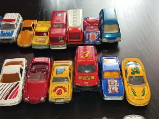 Lotto 30 Macchinine Giocattolo