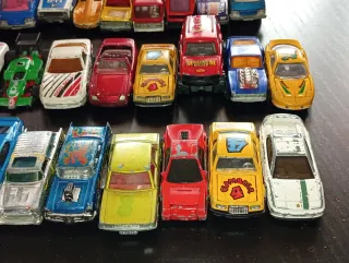 Lotto 30 Macchinine Giocattolo