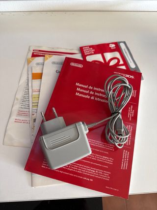 Nintendo 3DS Metallic Red