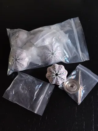 Pomos de porcelana flor rosa y blanca