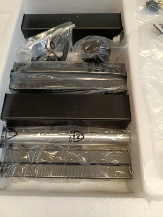 SONGMICS Escritorio Eléctrico, Regulable 140x60 cm