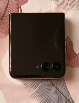 Motorola Razr 60 Ultra 512GB Marrone