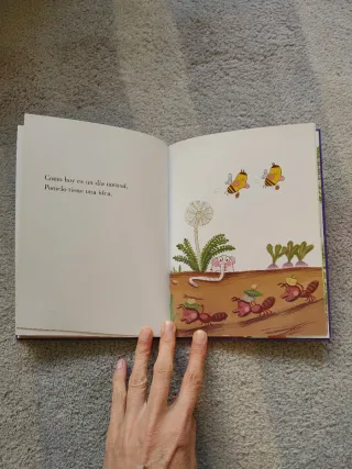 Pomelo sueña (Spanish Edition)