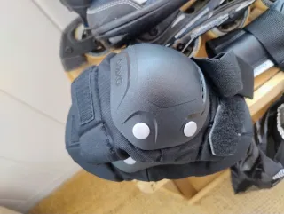 Patines en línea talla 37-40 + protecciones