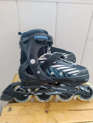 Patines en línea talla 37-40 + protecciones