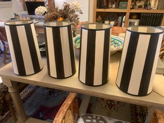 Pantallas de lámpara de sobremesa a rayas