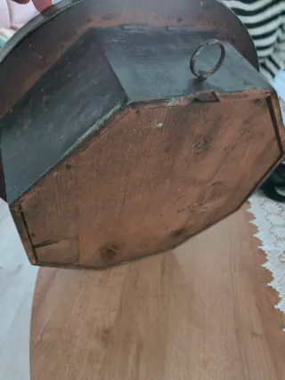 Reloj de cuerda antiguo