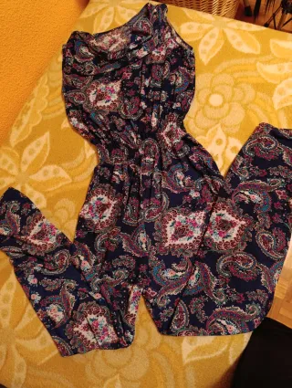 Enterizo estampado paisley