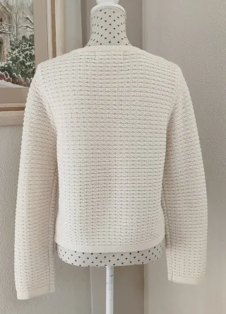 Cárdigan crudo botones dorados T. S/M