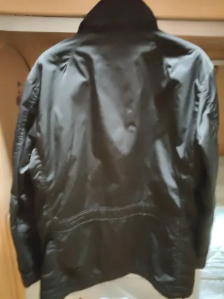 Parka Tommy Hilfiger Talla M Negra