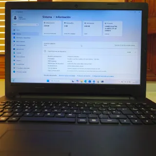Lenovo Ideapad 15 SSD 240GB / 8GB RAM