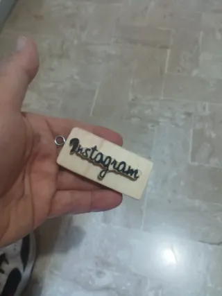 Portachiavi legno Instagram