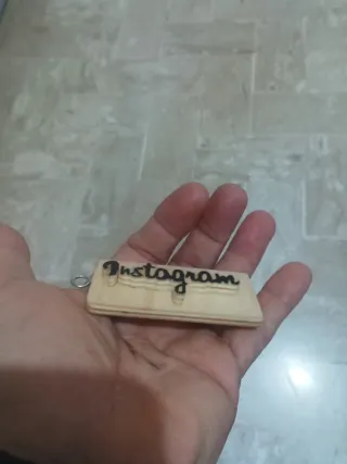 Portachiavi legno Instagram