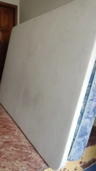 Base tapizada cama matrimonio sin patas