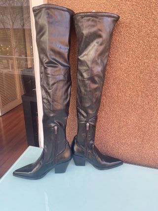 Botas altas Bershka negras