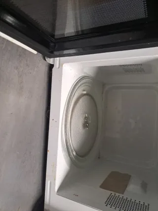 Microondas Grunkel Blanco