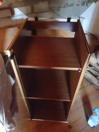 Mueble Hi-Fi Vídeo Radio Madera y Cristal nuevo