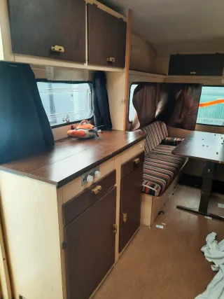 Caravana con documentación francesa