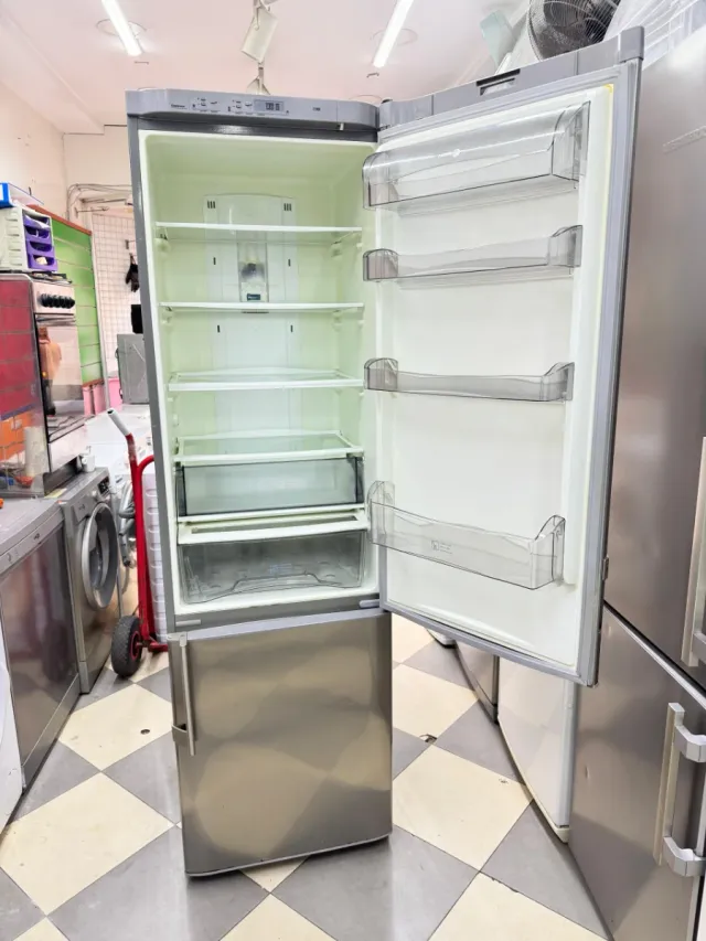 Frigorífico 'FAGOR' combi no frost