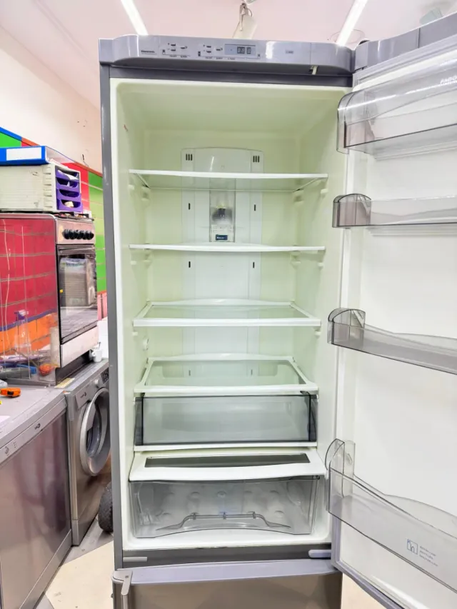 Frigorífico 'FAGOR' combi no frost