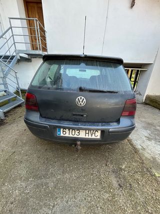 Volkswagen Golf 2000