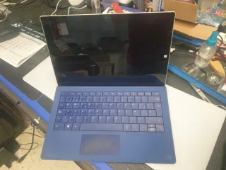 Microsoft Surface Pro 8 Azul