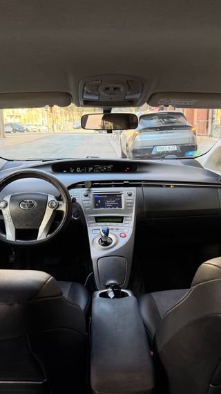 Toyota Prius 2014