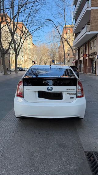 Toyota Prius 2014
