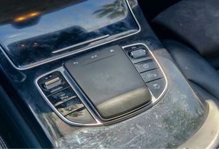 Mercedes-Benz GLC200d 2021