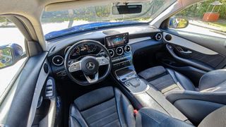 Mercedes-Benz GLC200d 2021