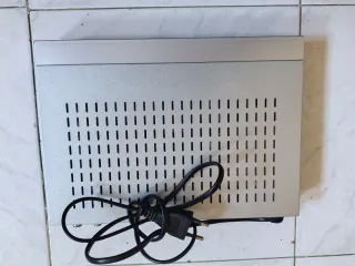 TDT Supratech gris y negro