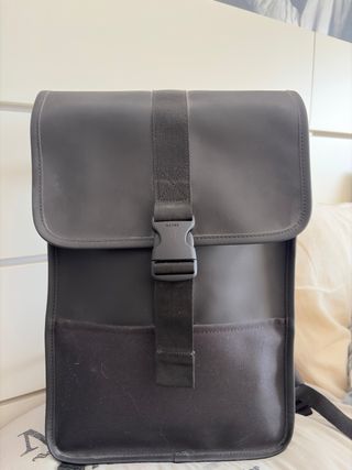 Mochila Rains Trail Negra