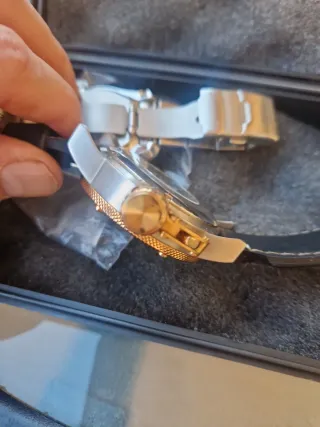 2 Relojes Automáticos