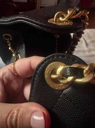 Bolso Chanel Negro Dorado 25