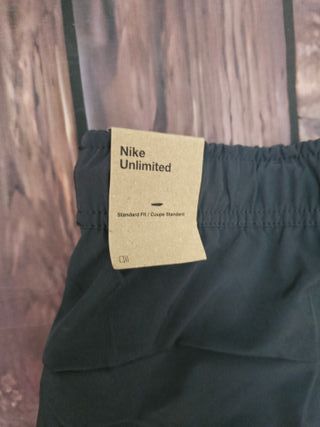 Pantalón Nike Dri-FIT Unlimited Hombre Verde