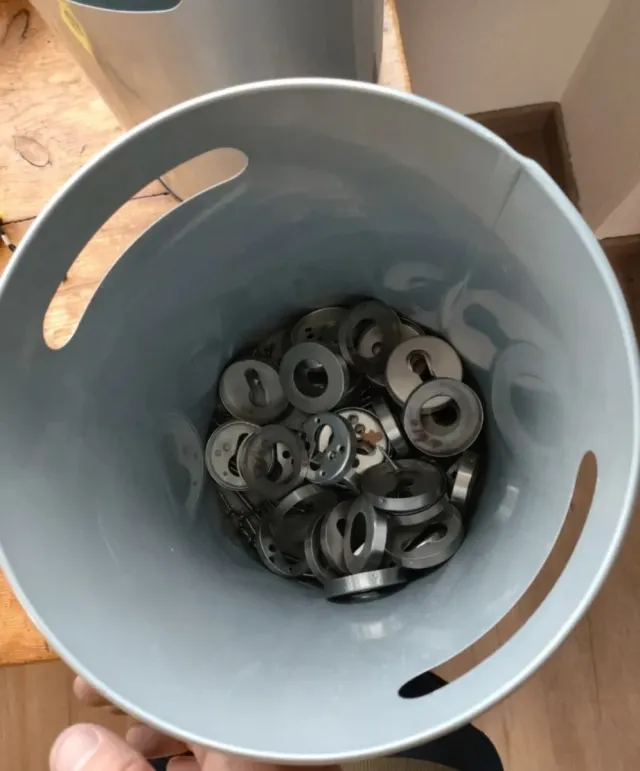 Juego de pomos y cerraduras. Precio a convenir