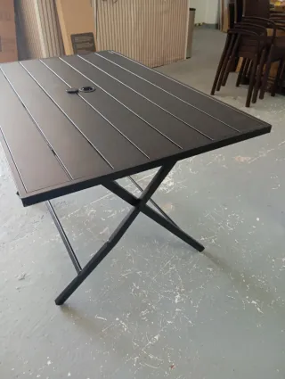 Tavolo pieghevole Aktive per giardino in acciaio nero per 4 persone