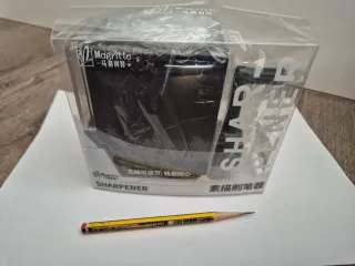 Sacapuntas manual Magritte con manivela