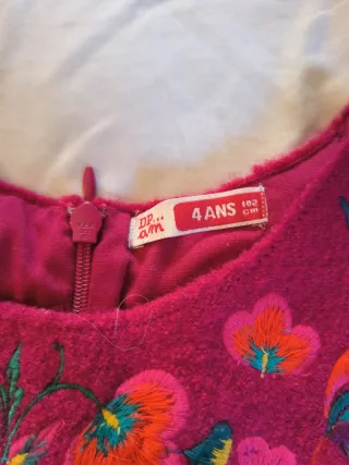 Vestido rosa bordado niña 3- 4 años (102cm)