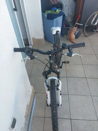 Bicicleta BTWIN Rockrider 500