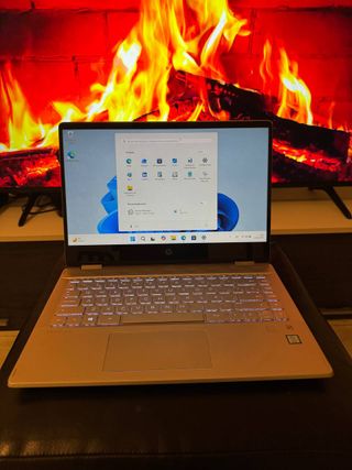 Ordenador portátil HP Pavilion 360 Táctil 8ª GENE