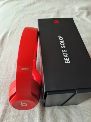 Cuffie Beats Solo 3 Wireless Rosse