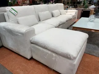 Sofa Modular Blanco + Puff