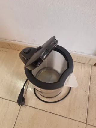 Hervidor de agua Kympo 1.7L